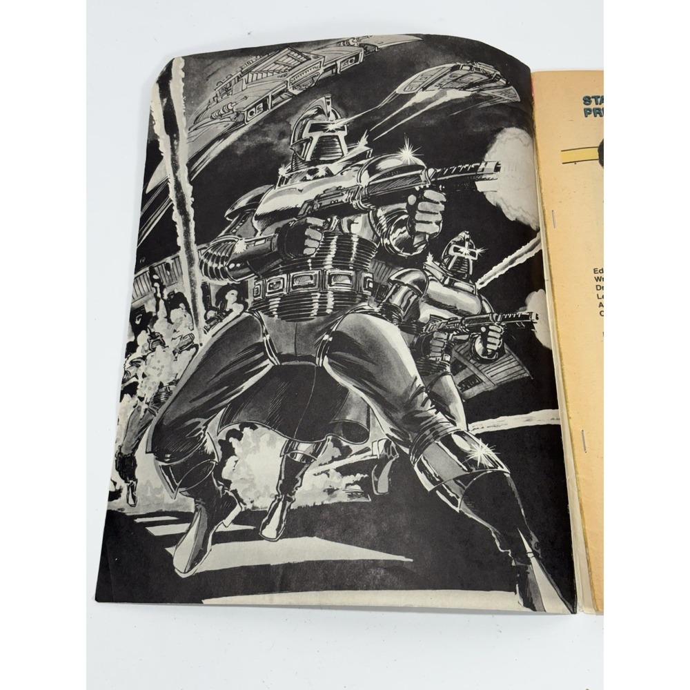 Battlestar Galactica Marvel Super Special #8-Full Page color Poster 1978 Large - Picture 7 of 11